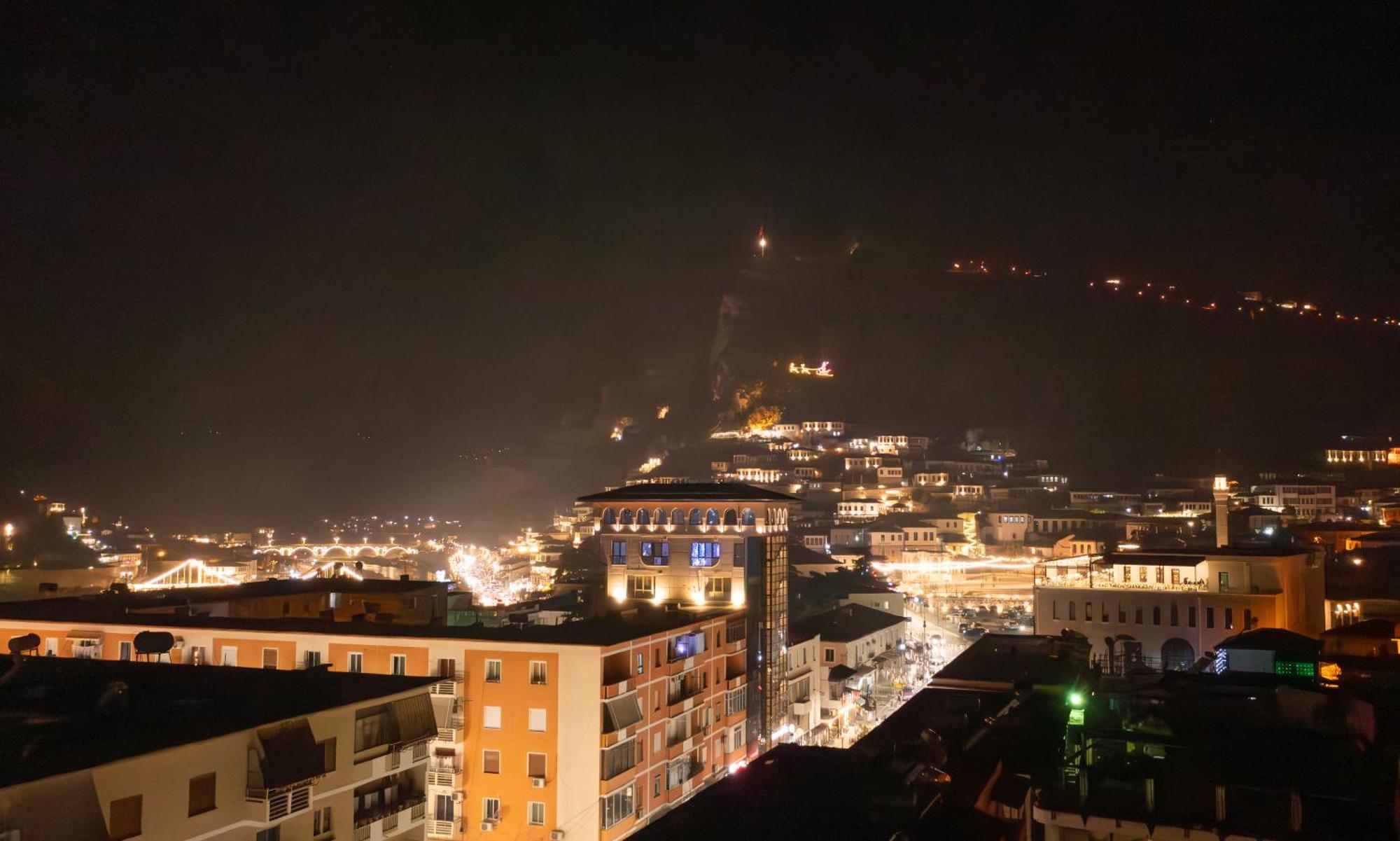 Merko Hotel Berat Bagian luar foto