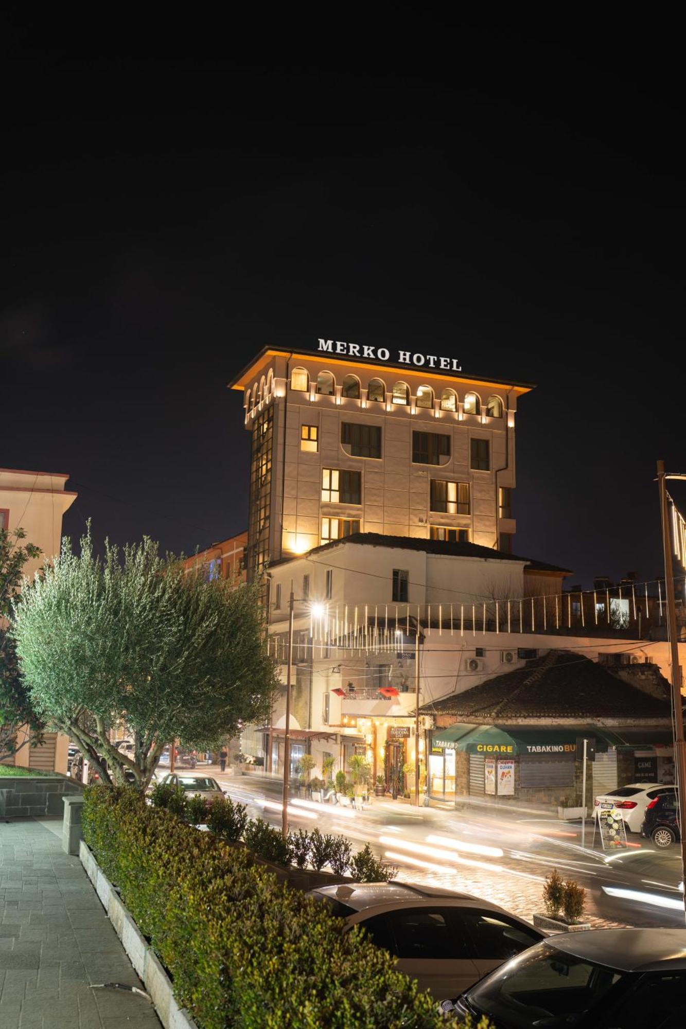 Merko Hotel Berat Bagian luar foto