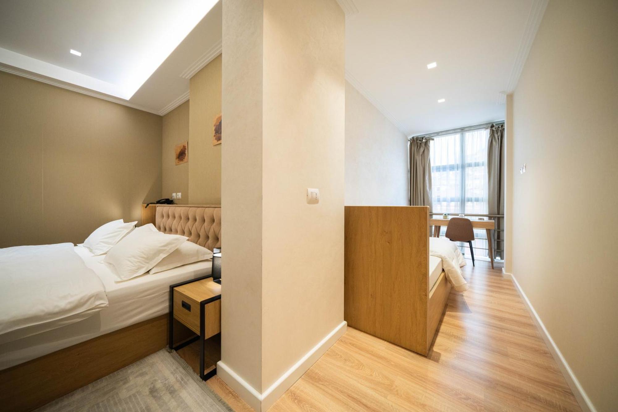 Merko Hotel Berat Bagian luar foto